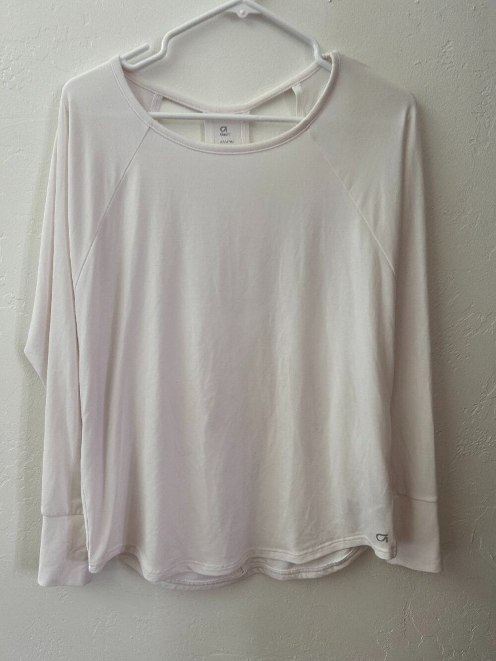 GapFit Breathe Workout CUTOUT BACK Longsleeve